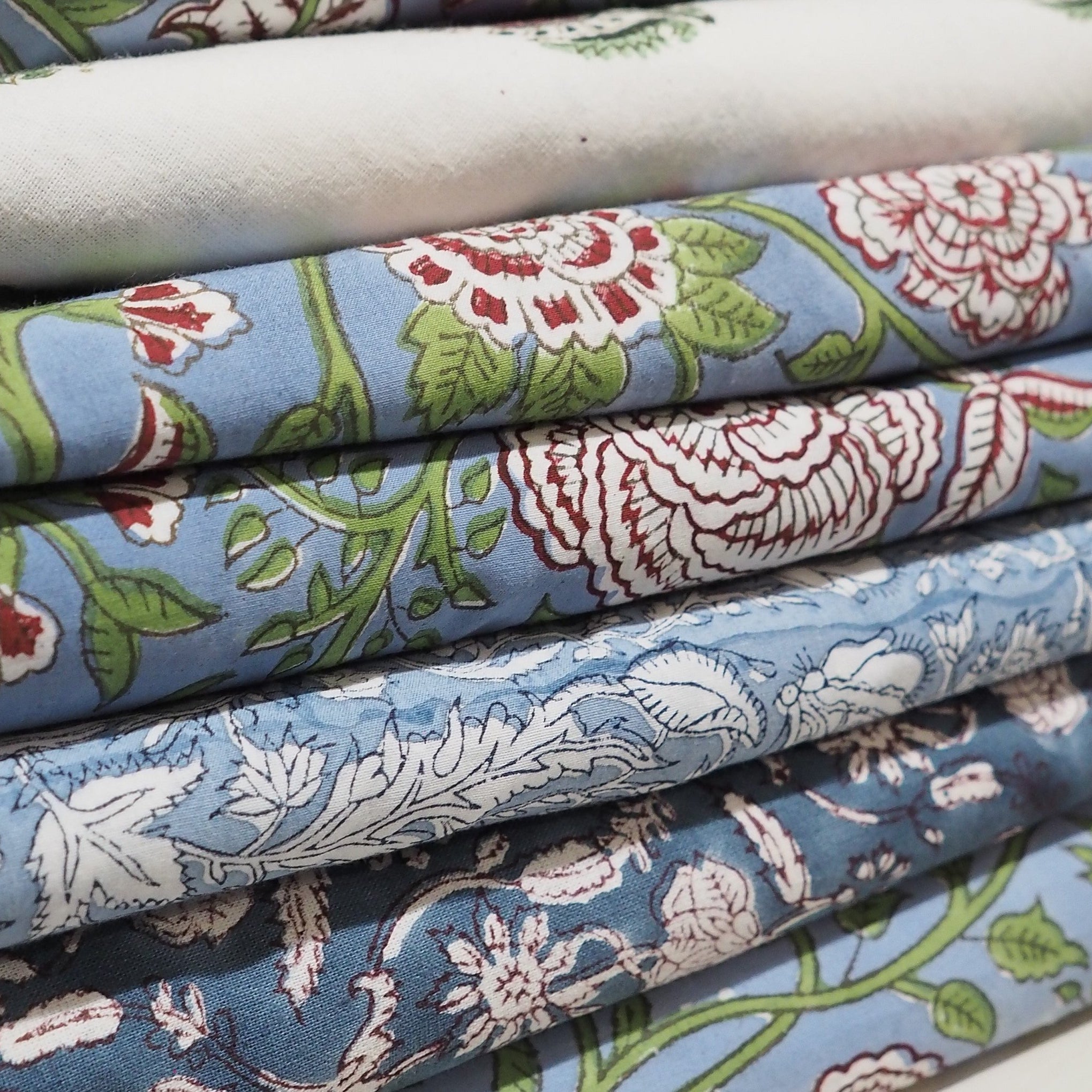 Block Print Tablecloth Assorted 180 x 270 cm, detail view - buy homeware, tableware and interior accessories at Inside