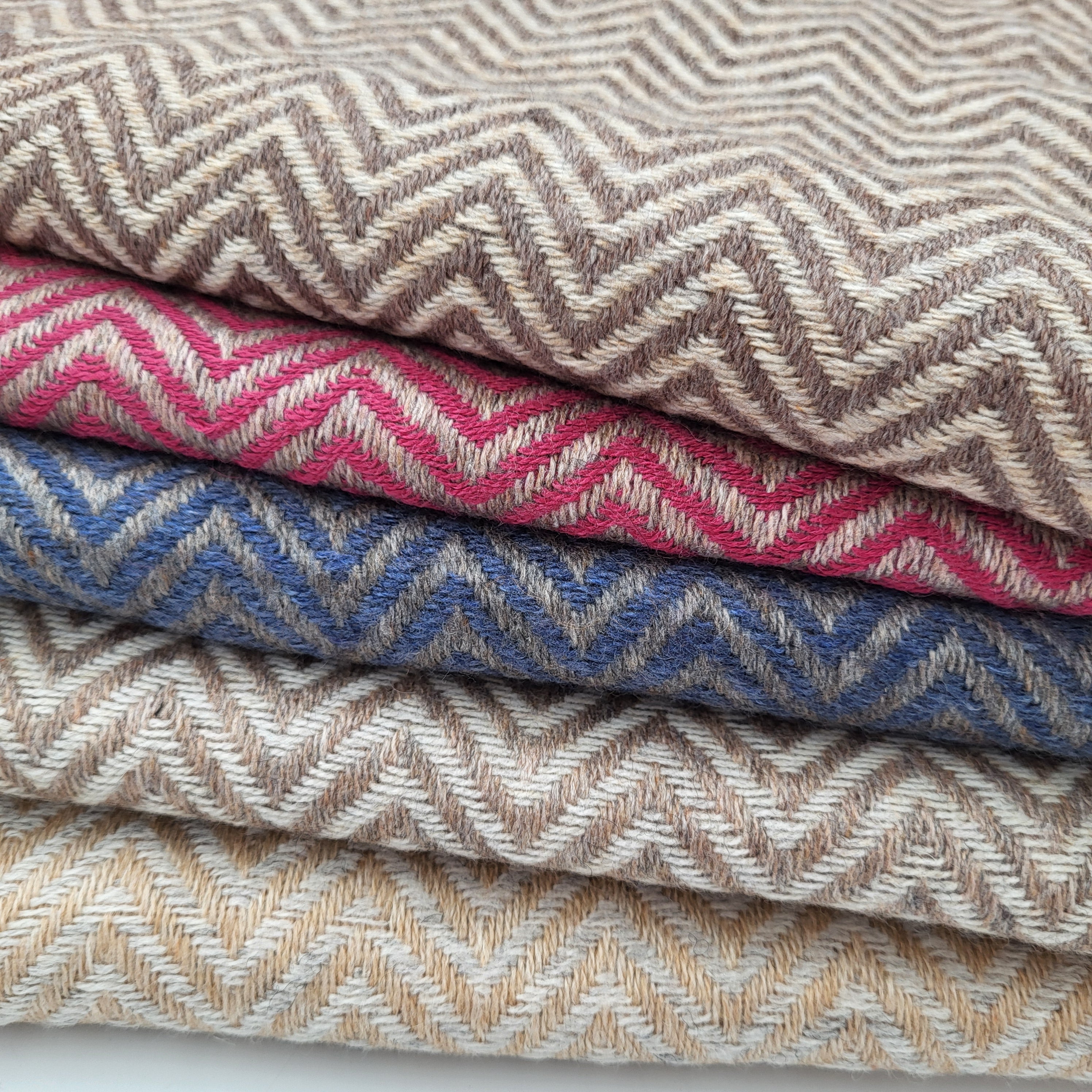 Herringbone cashmere shawl, 70 x 200 cm, soft and lightweight, available in five colours