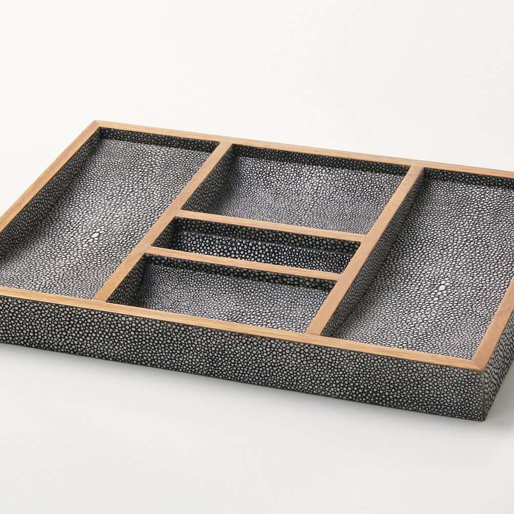 Valet tray in charcoal faux shagreen, 30 x 20 cm, an elegant organiser for a bedside or hall table