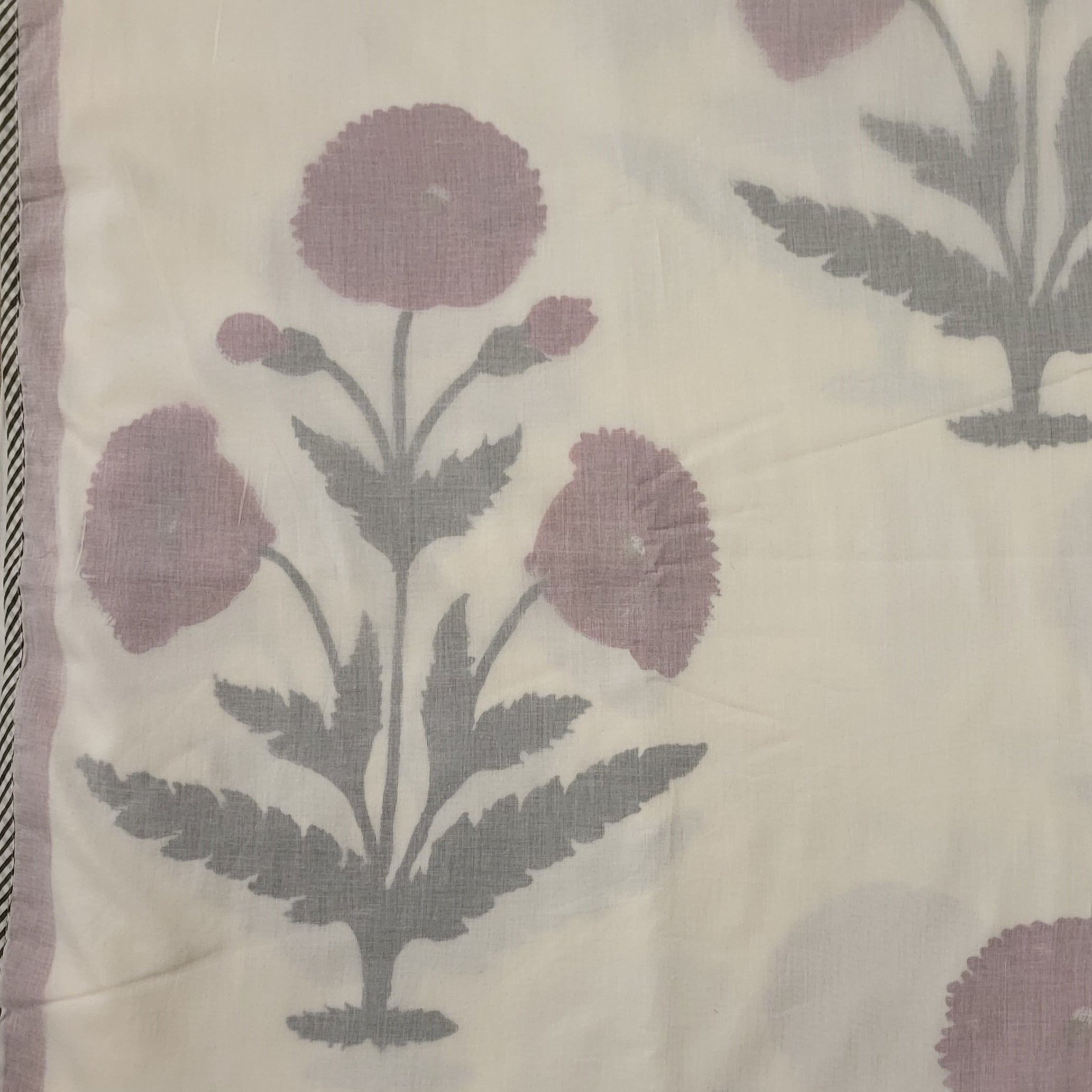 Dohar King block-print cotton summer blanket with lightweight infill, 270 x 270 cm, in a traditional Indian print