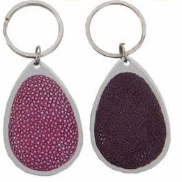 Pear drop key fob in faux shagreen with stainless steel, 4 x 4 x 1 cm, with smooth rounded edges