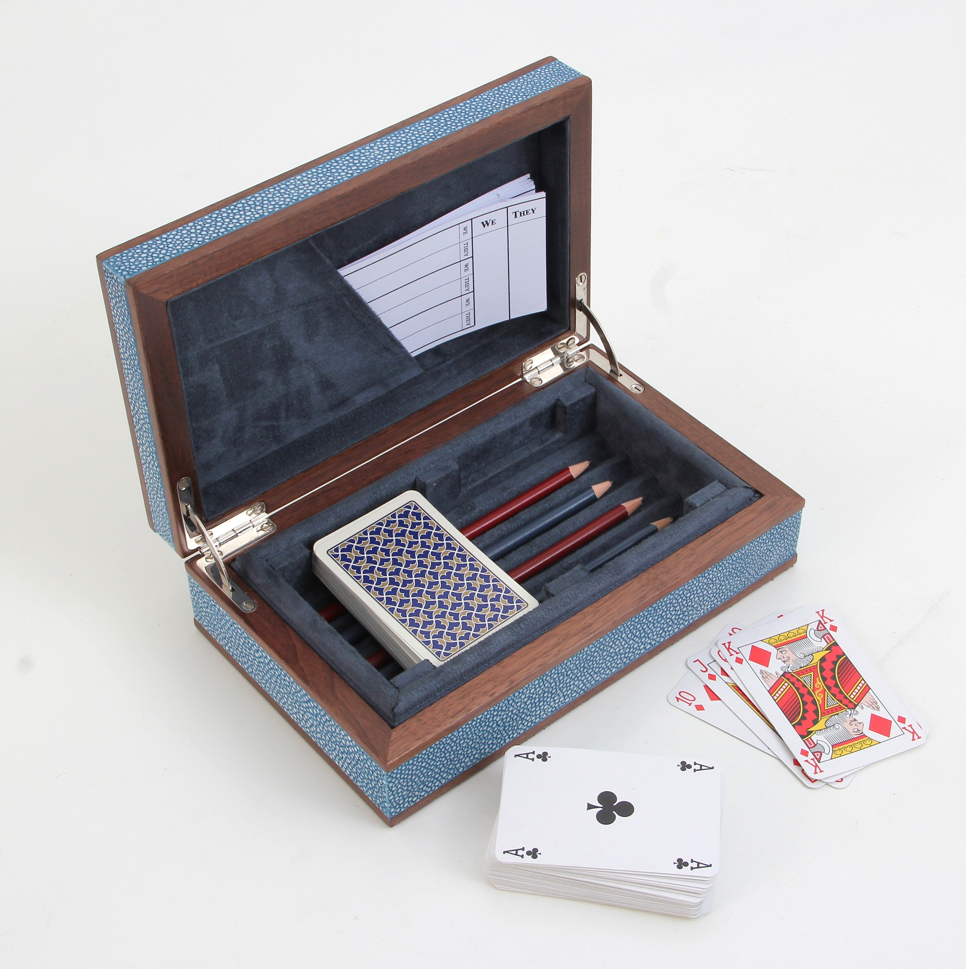 Faux shagreen bridge set with wood trim and suede lining, includes pencils and score sheets, 24 x 15 x 7 cm
