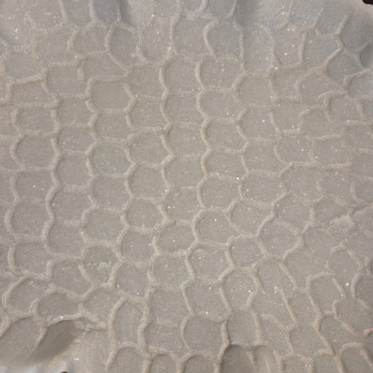 Tree design marble platter in white, hand carved and 2 cm high, a decorative piece or tray for small trinkets