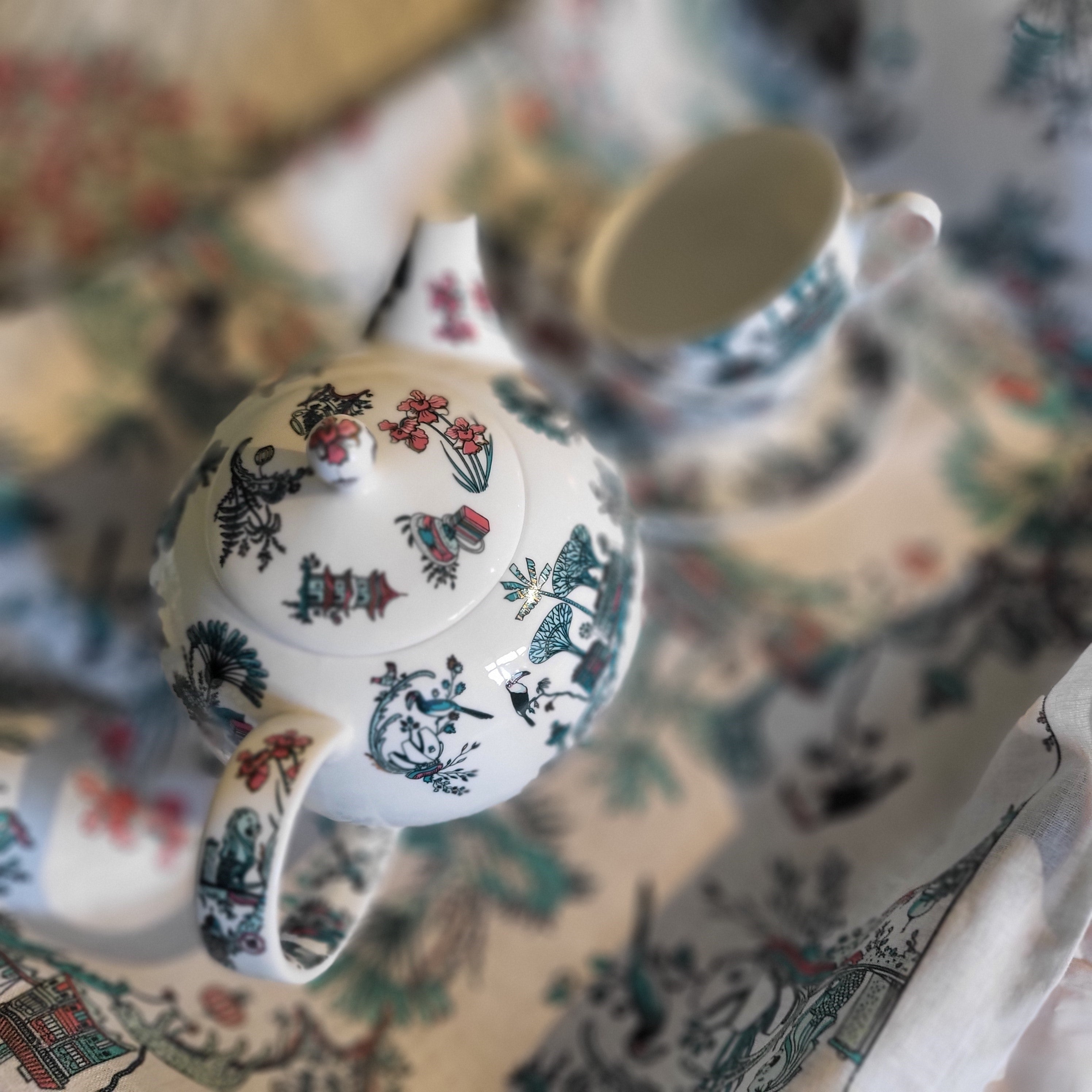 Singapore Toile teapot from Inside Living, fine ceramic teapot with heritage East-meets-West toile pattern, detail view