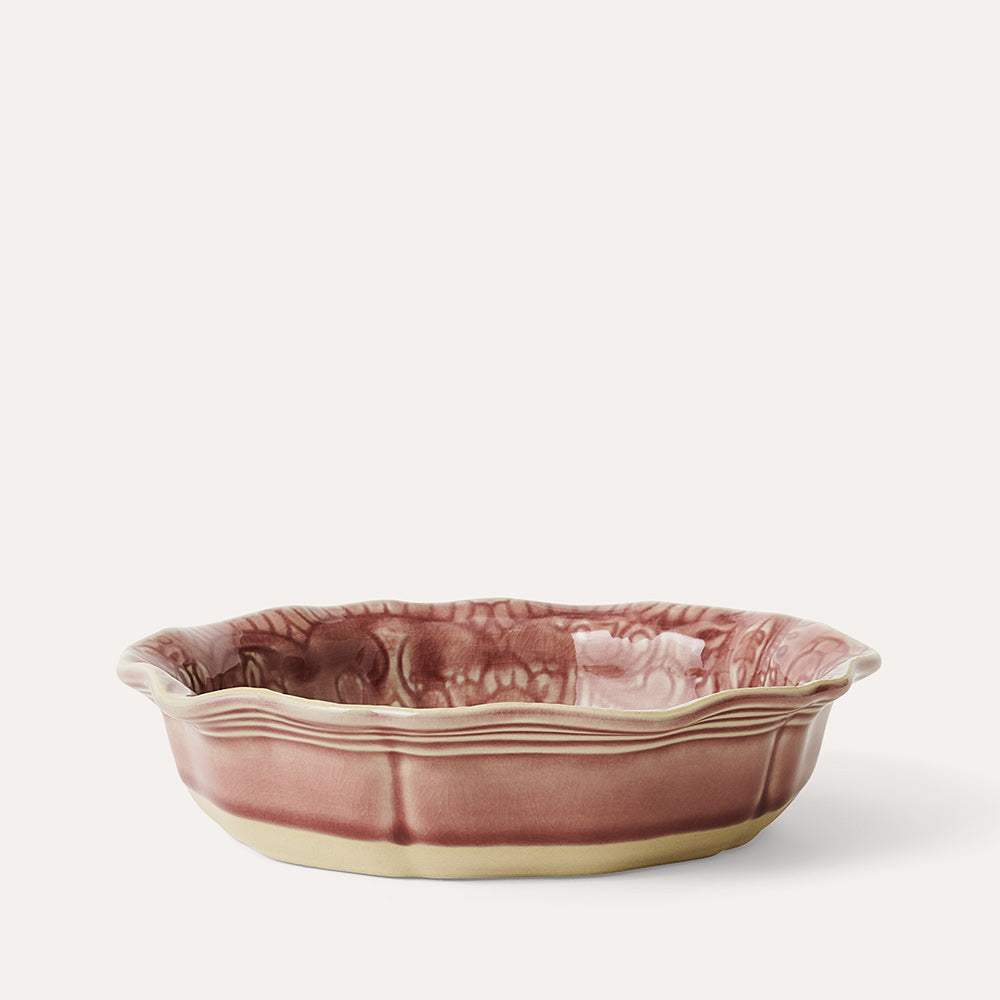 Old rose ceramic bowl with a scalloped edge, 17 cm diameter, ovenproof and dishwasher safe