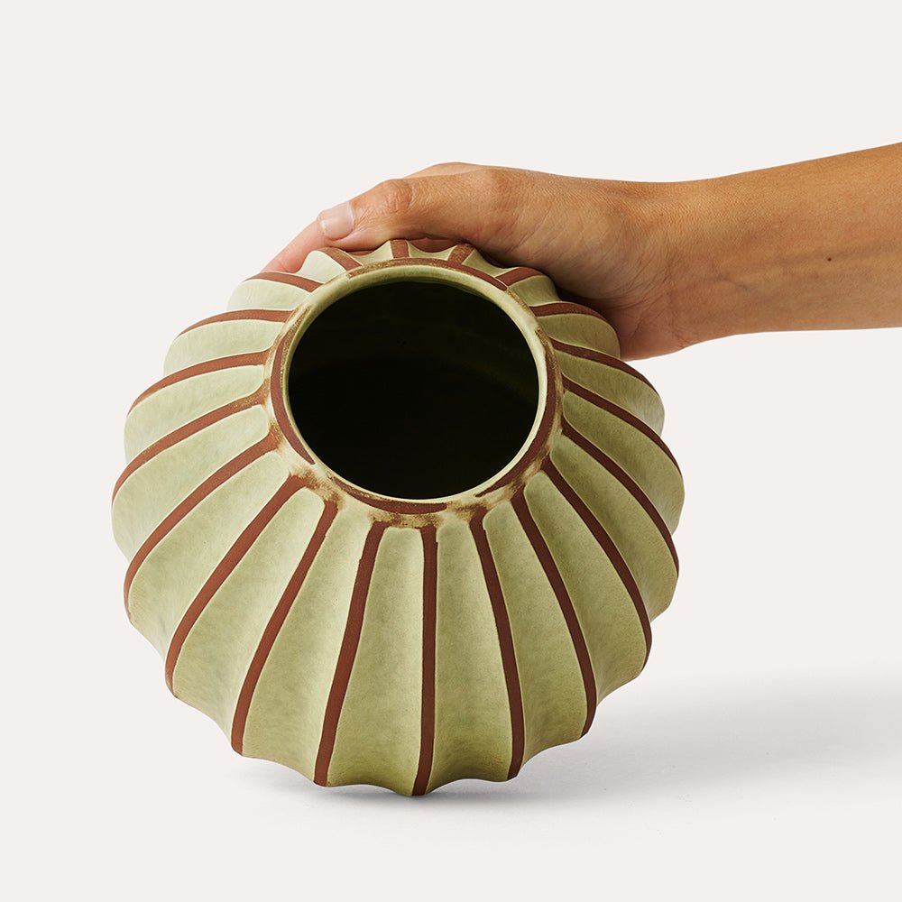 Sthal Salon round vase in avocado, ribbed high-fired terracotta, 16 cm diameter and 11 cm high, detail view