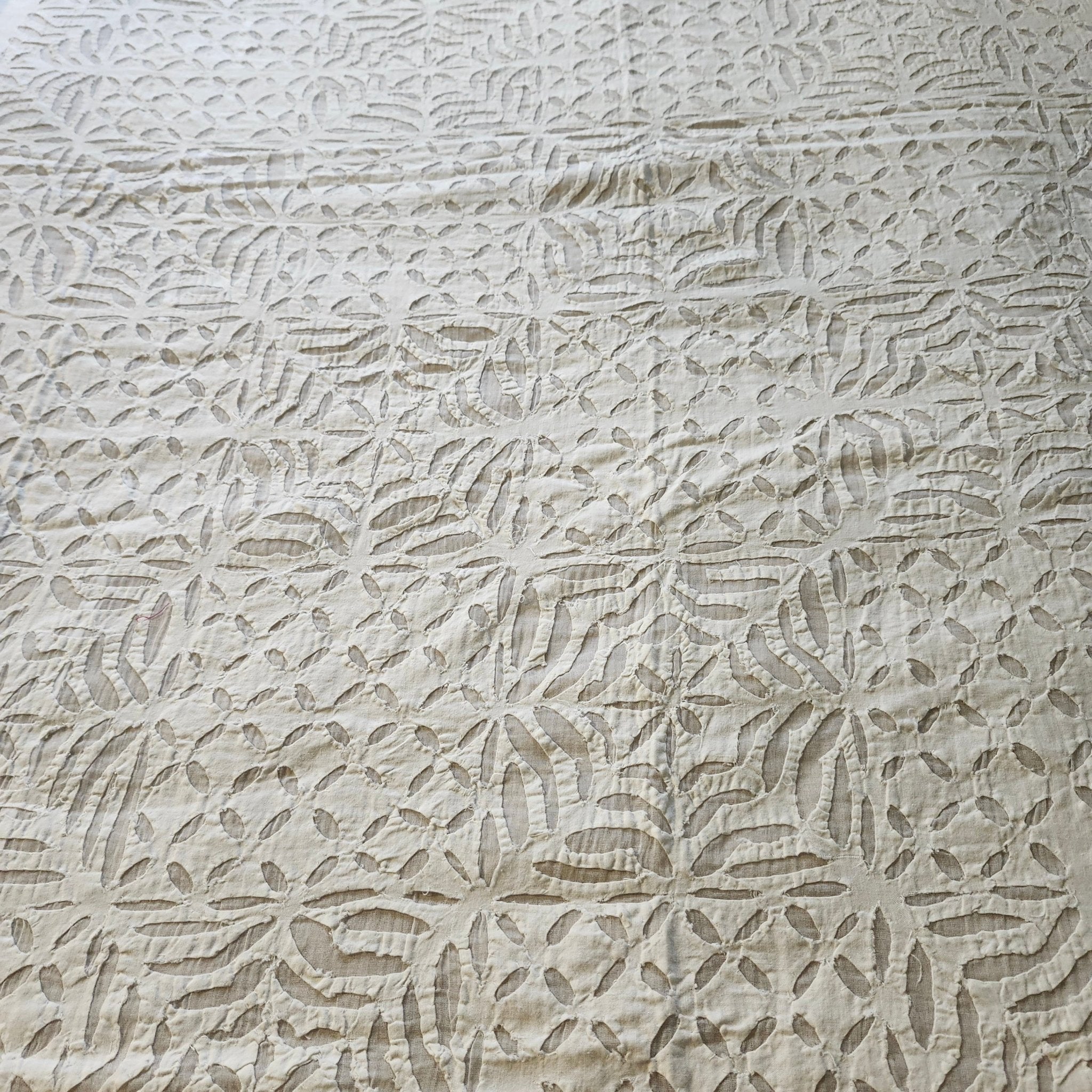 White cotton bedspread with organza applique, handmade decorative bedcover with delicate stitched detail, detail view