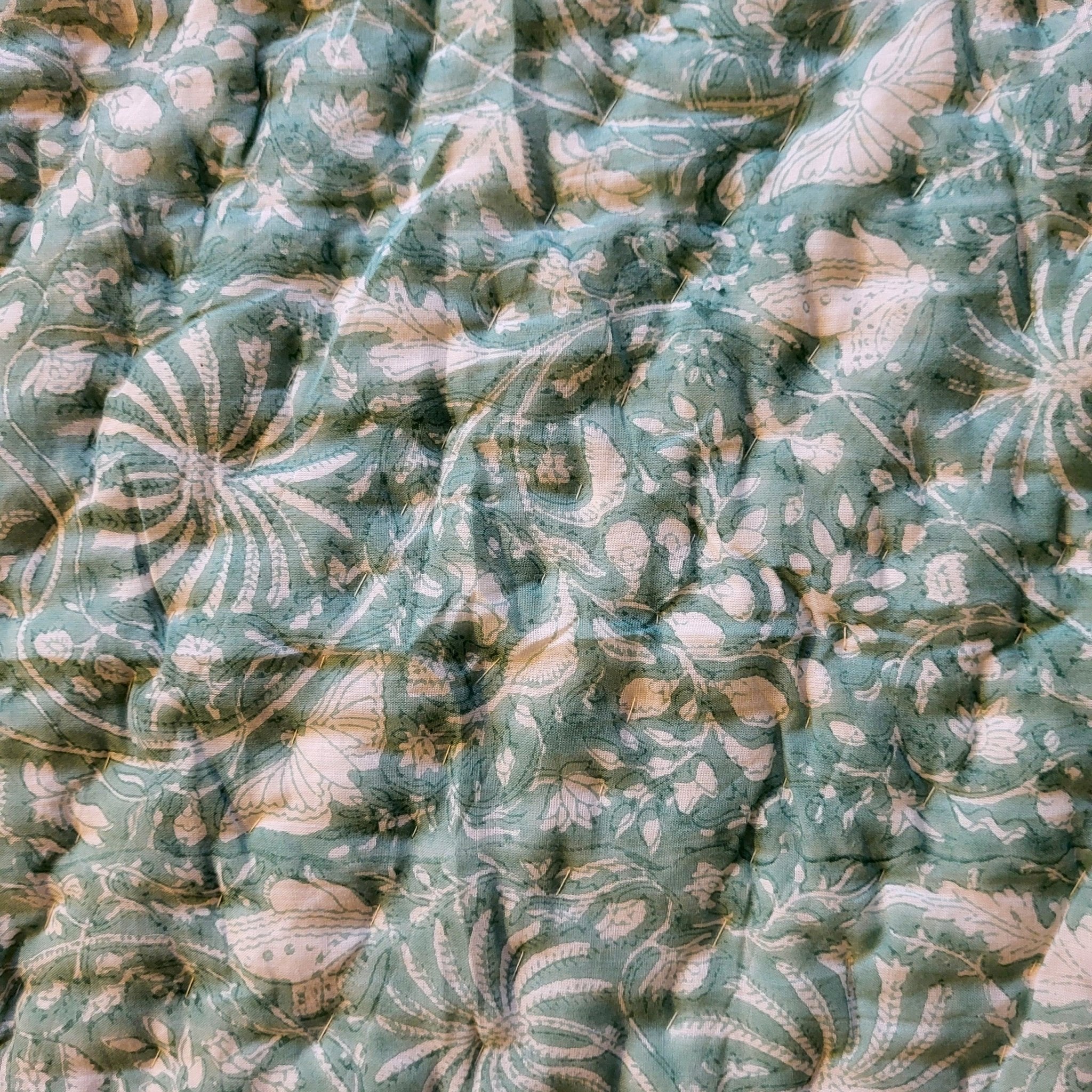Reversible block print cotton quilt with rainforest design and stripe reverse, king size 275 x 275 cm