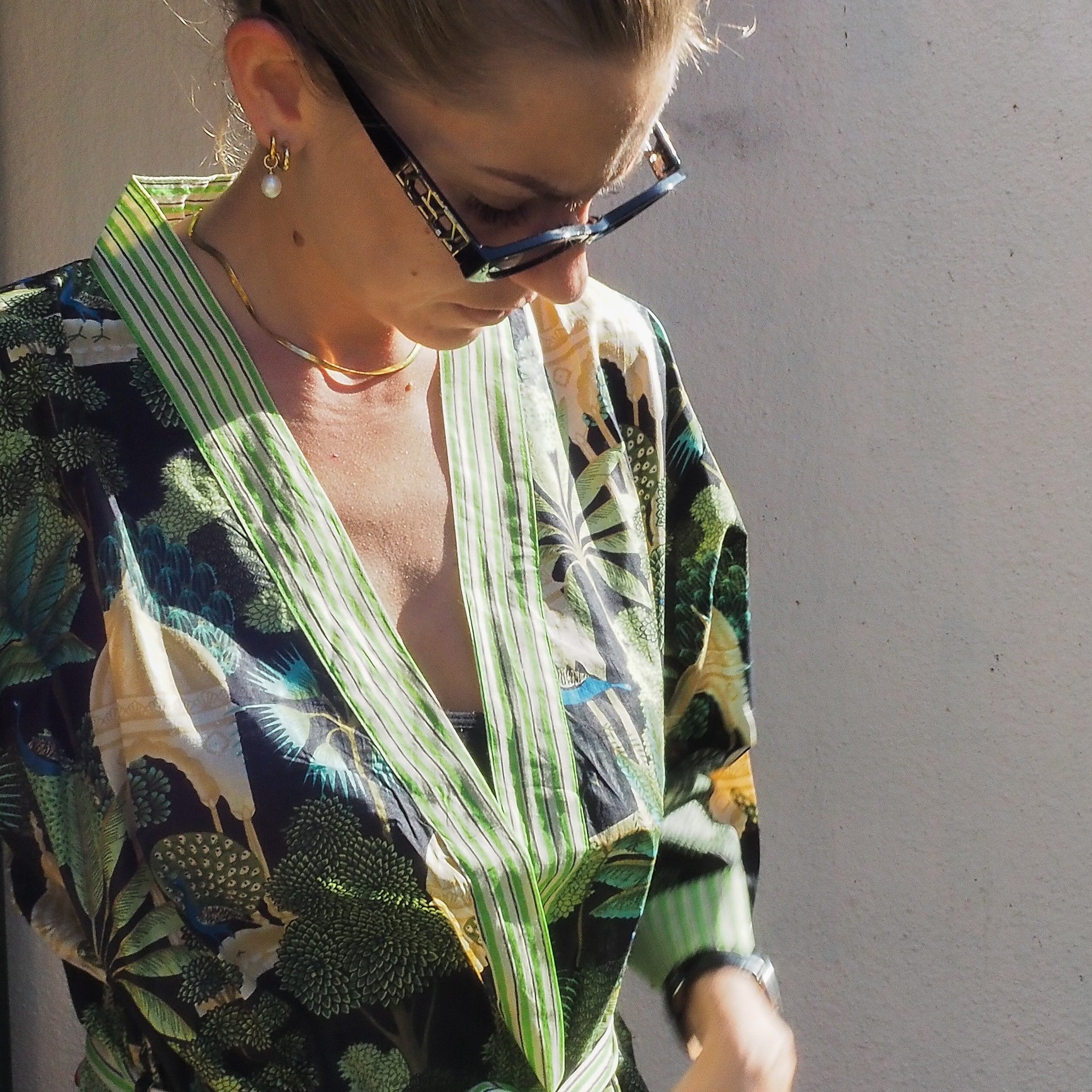 Block-printed cotton robe in the Paradise print with peacocks on black, one size, machine washable