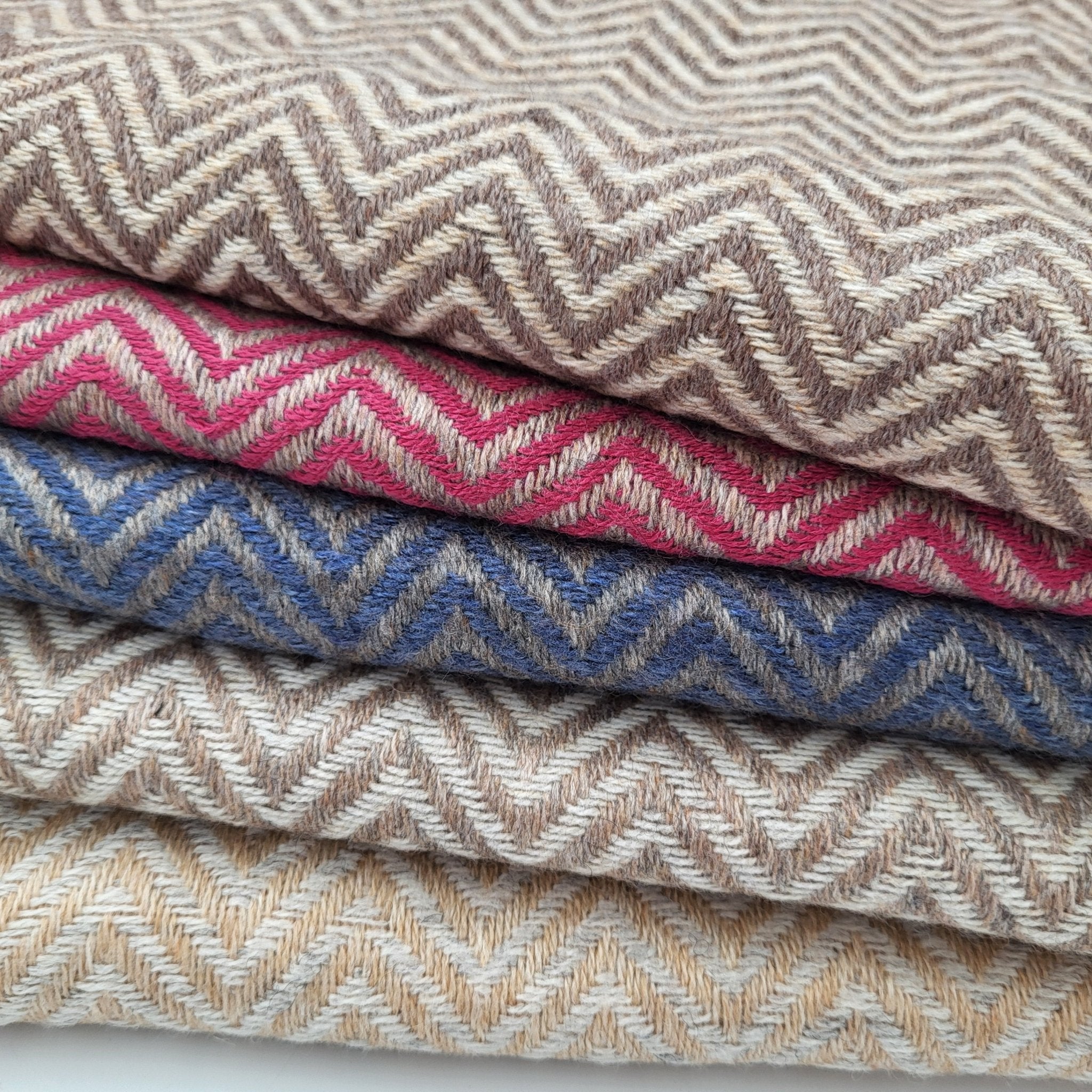 Herringbone cashmere shawl, 70 x 200 cm, soft and lightweight, available in five colours