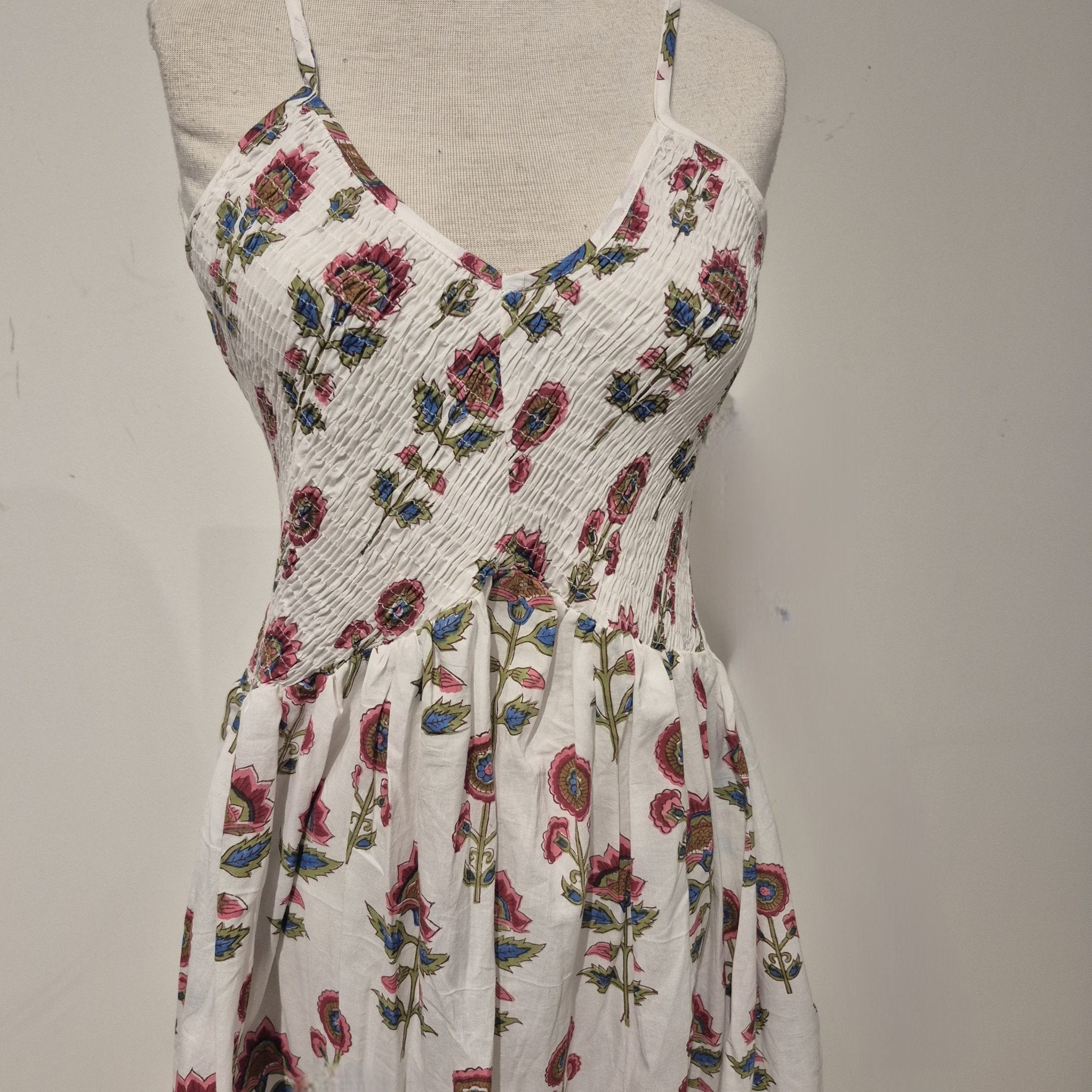 Sundress with elasticated bodice S, Inside Living Singapore homeware and lifestyle collection, view 4.