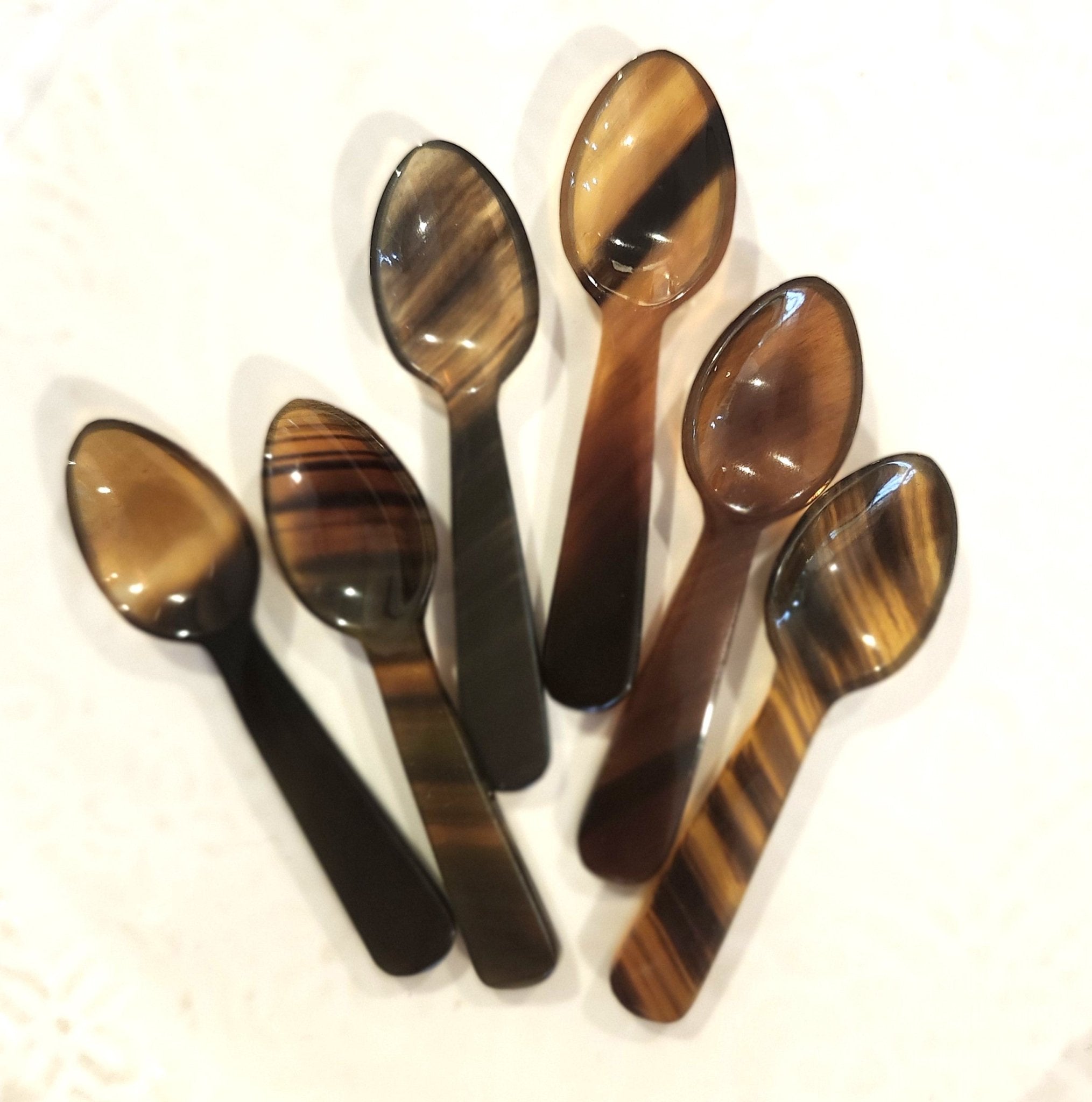 Tiny hand-carved horn salt or pepper spoon, 6 cm long with a tortoiseshell look, each one unique
