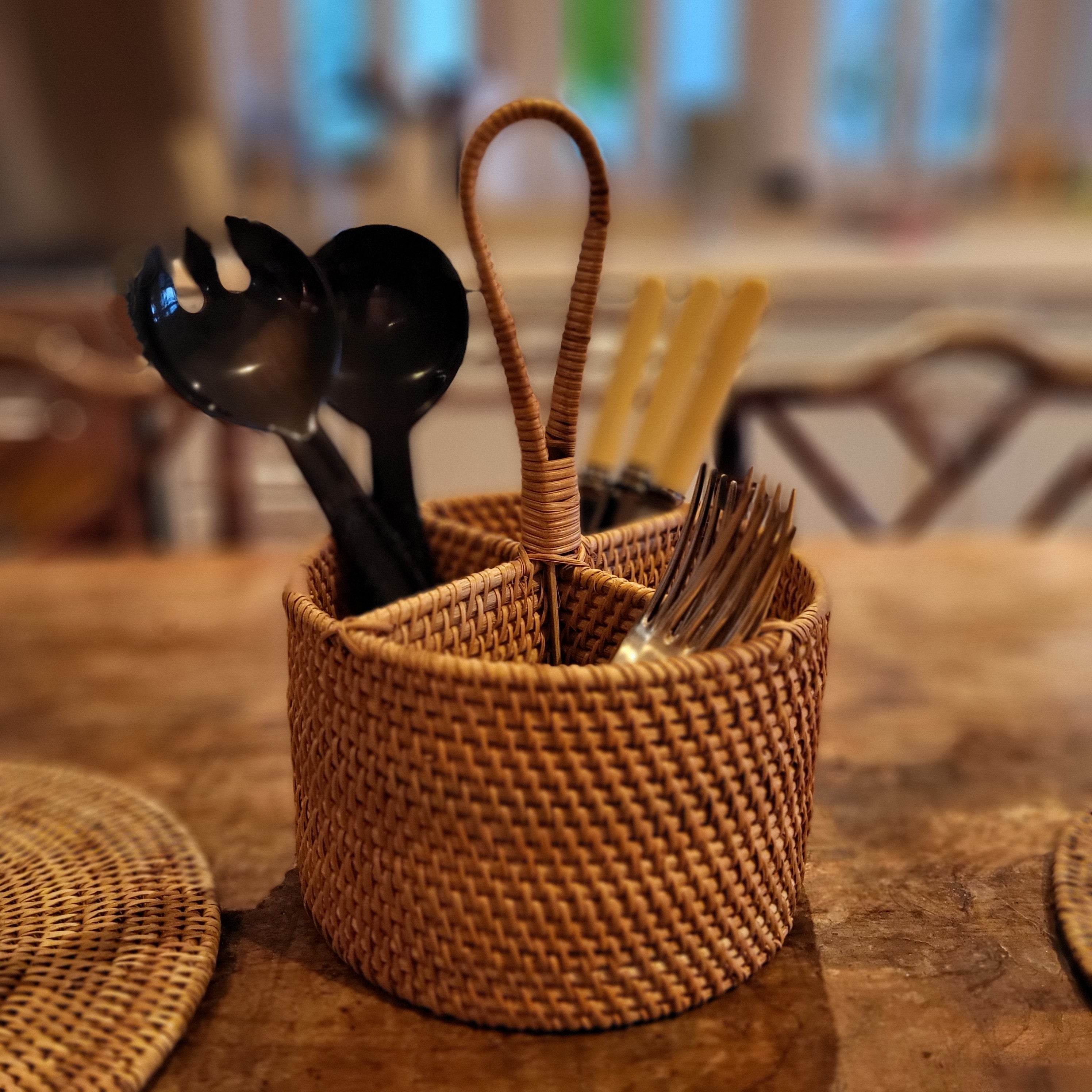Round handwoven natural rattan utensil holder for kitchen worktop storage of cutlery and tools