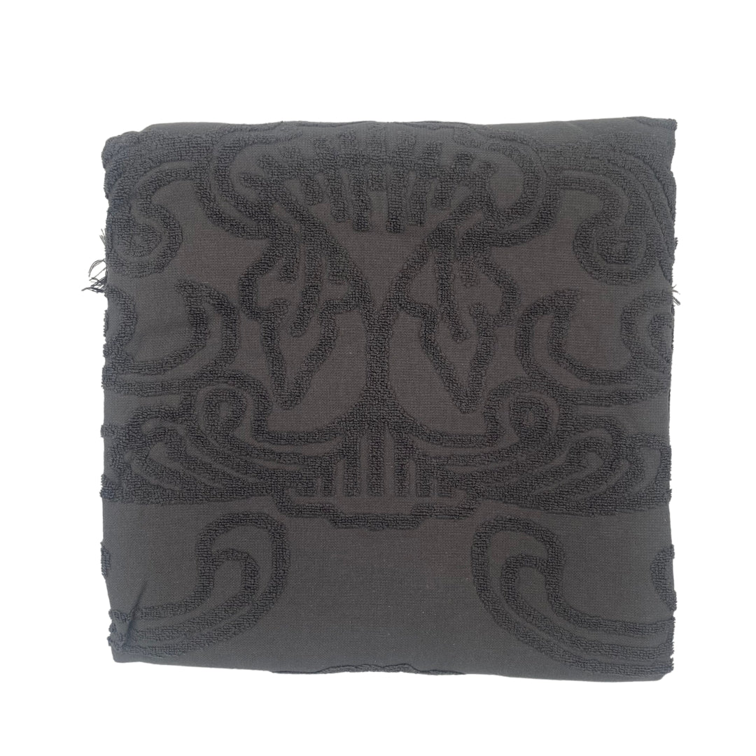 Bô towel charcoal detail, soft absorbent cotton bath towel in charcoal grey, a plush bathroom essential.