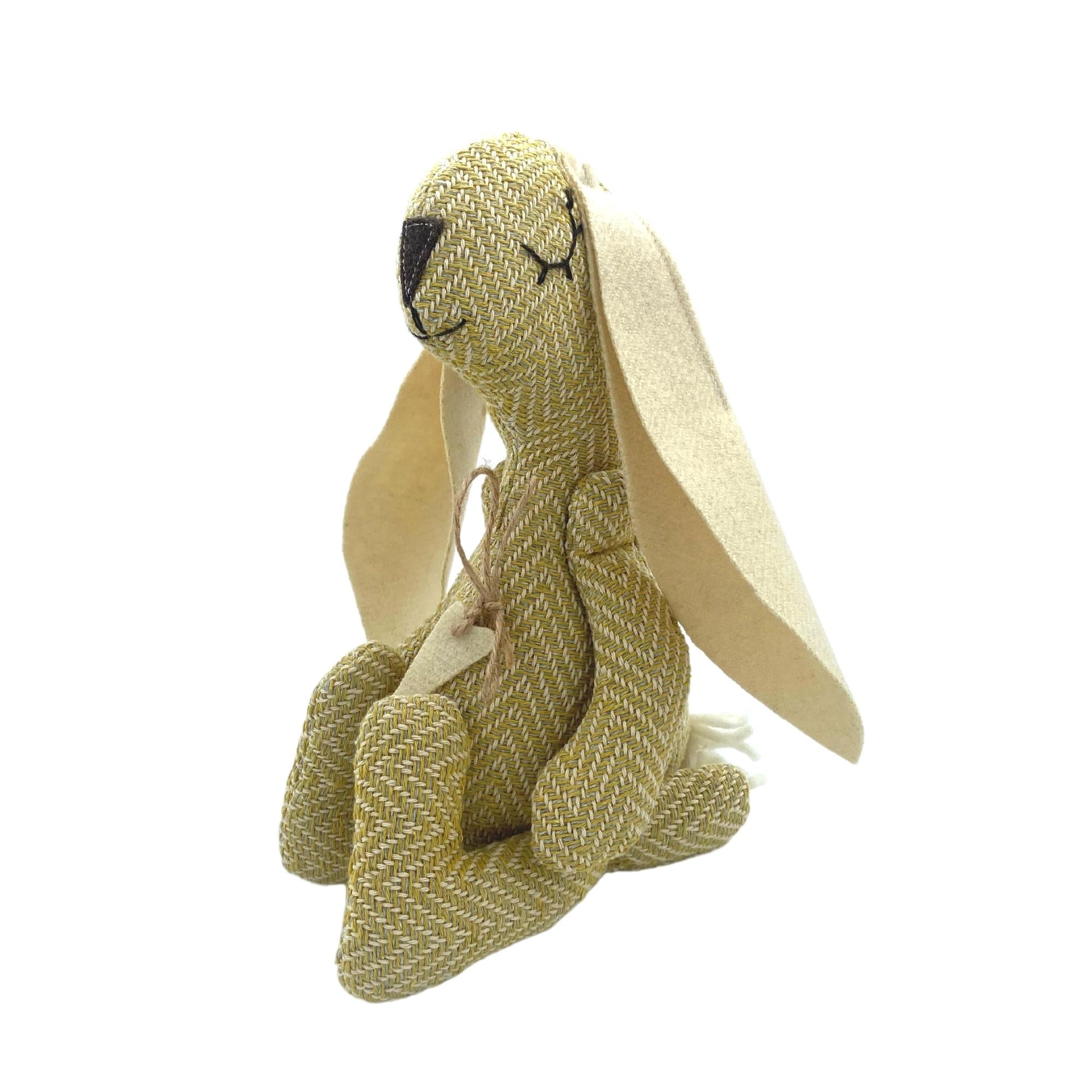 Decorative Rabbit: decorative ornament for the home, from Inside Living Singapore. Alternative angle.