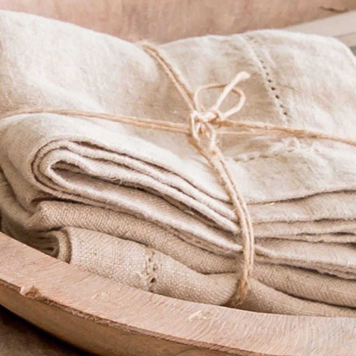 Set of two hemstitch linen napkins in natural, 45 x 45 cm, machine washable, for casual or formal dining