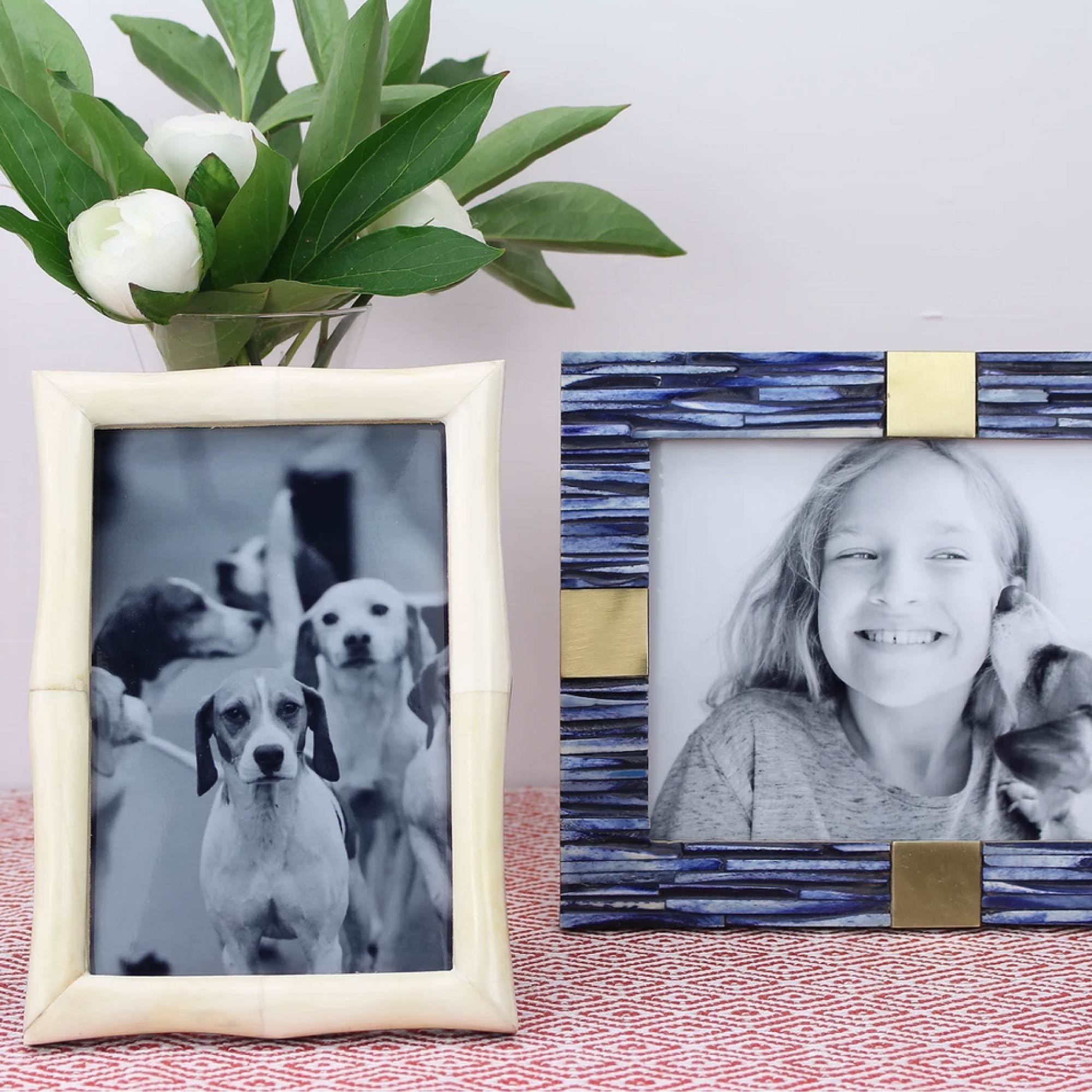 Buffalo Bone Frame Cream Curve, Photo Frames from Inside Living Singapore. Detail close-up view.