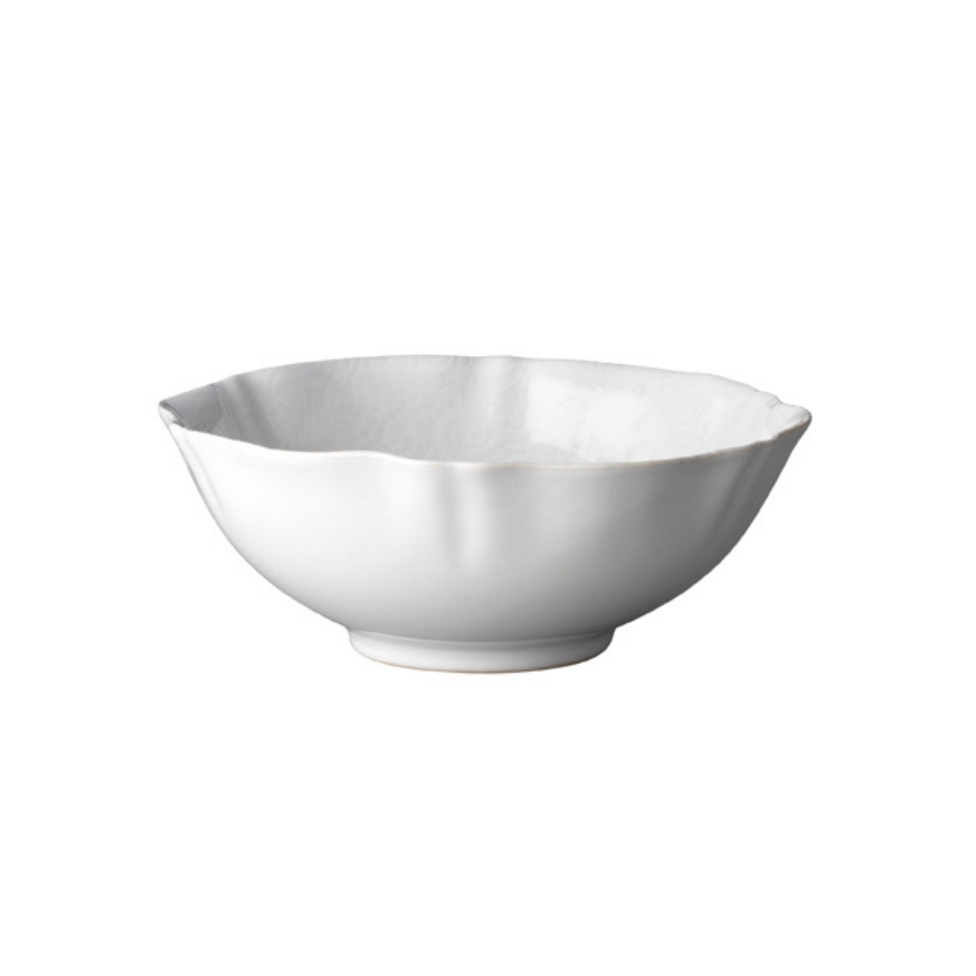 Ceramic serving bowl in white with scalloped edge, 26 cm diameter, made in Portugal for salads and vegetables