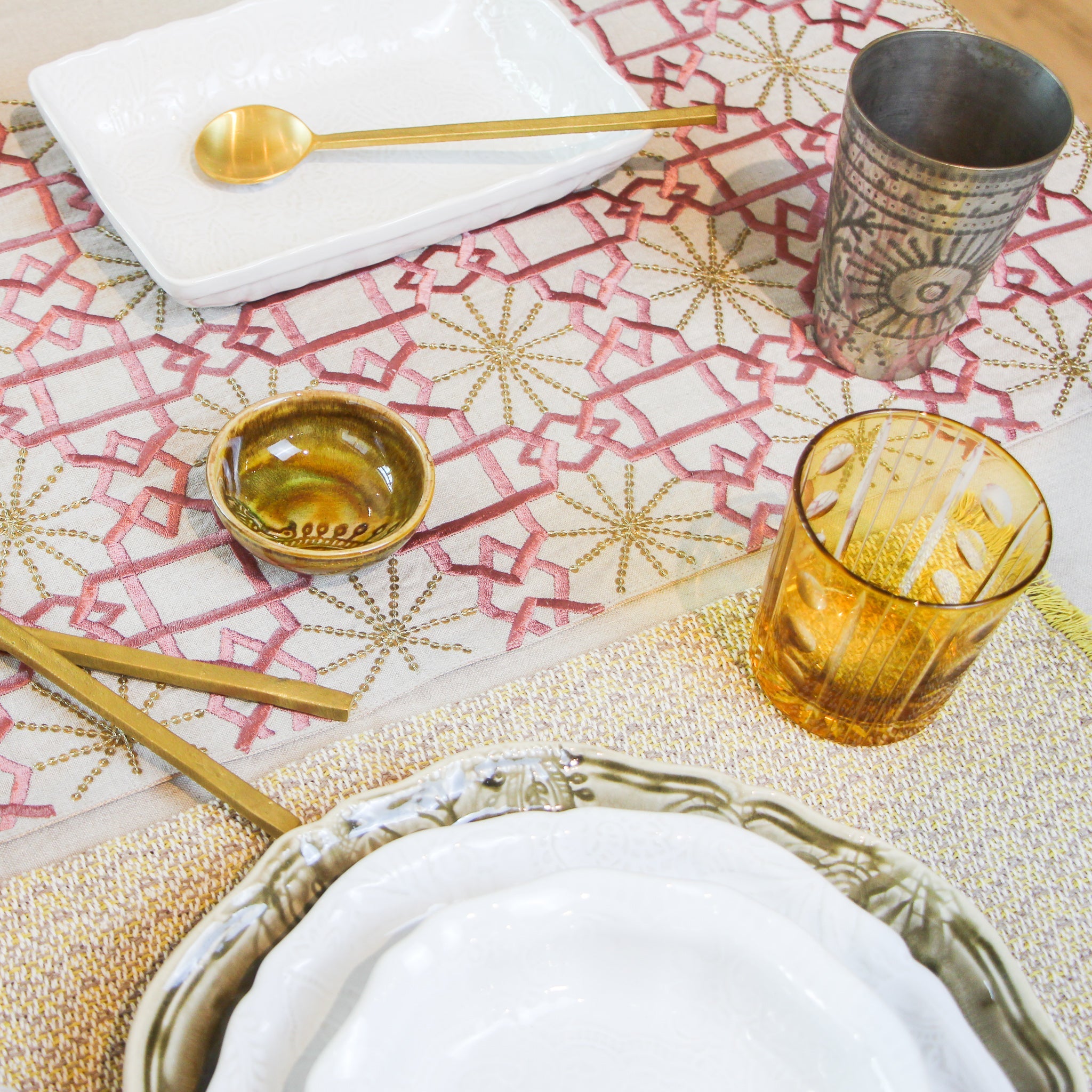Suzani Linen Runner Pink Silk Sitara, styled in a room setting, from the Inside Living Singapore homeware collection.