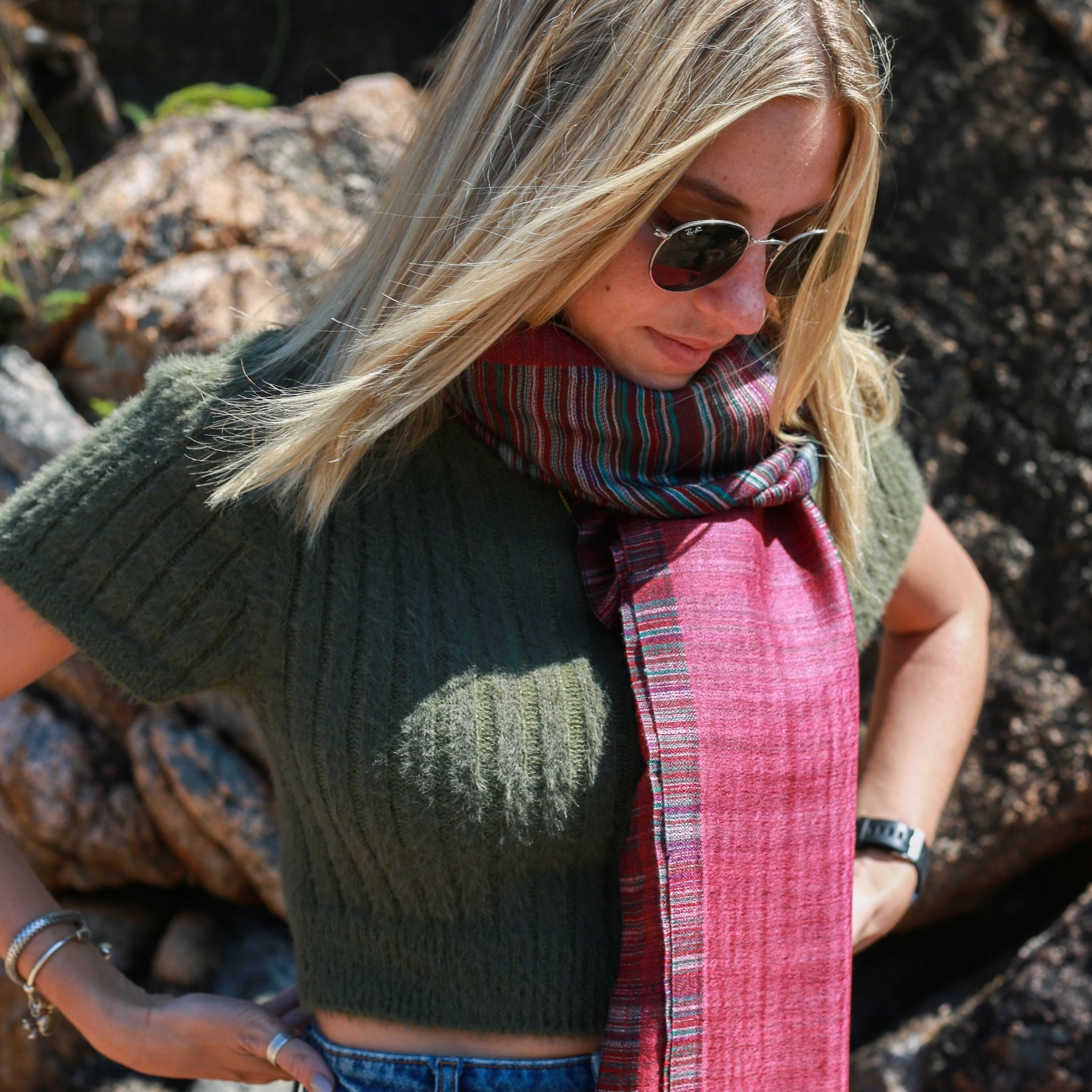 Silk and pashmina shawl with multi-striped border, 105 x 210 cm, soft, lightweight and warm